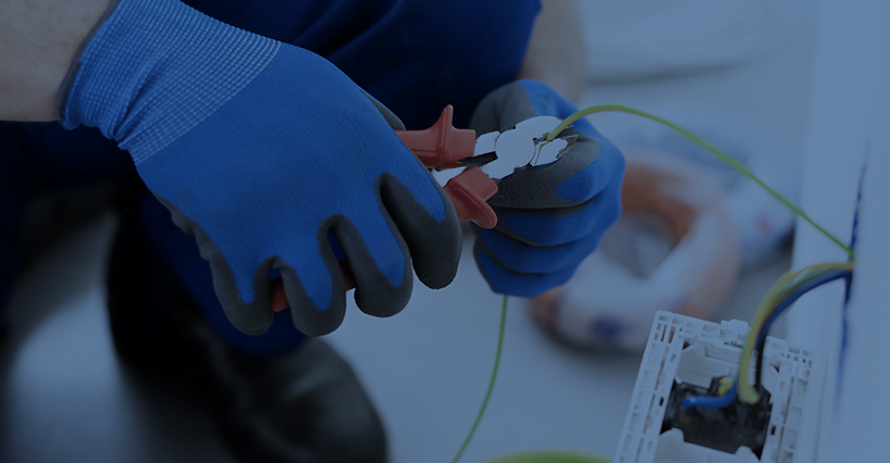 Reparación de equipos eléctricos y sistemas de iluminación